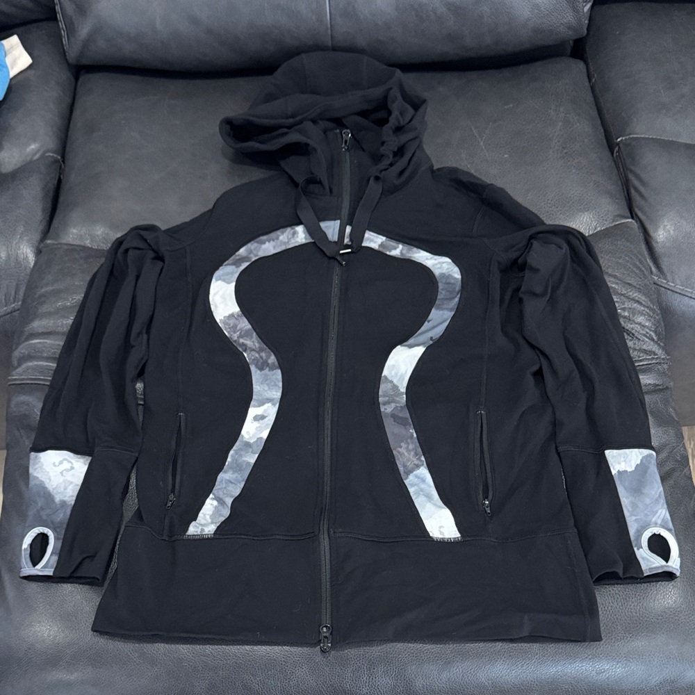 Lululemon Black Zip-Up Hoodie with Logo Detail